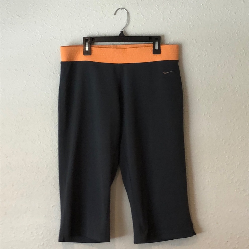 Women’s Nike running capris